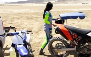 Awesome brunette GF with round melons sucking cock