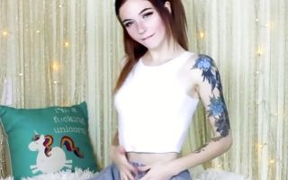 Fantastic solo performance by adorable amateur cutie